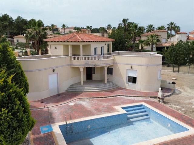 Piso en Venta en Calle Ruta de los Museos, 2 en Campos del Río