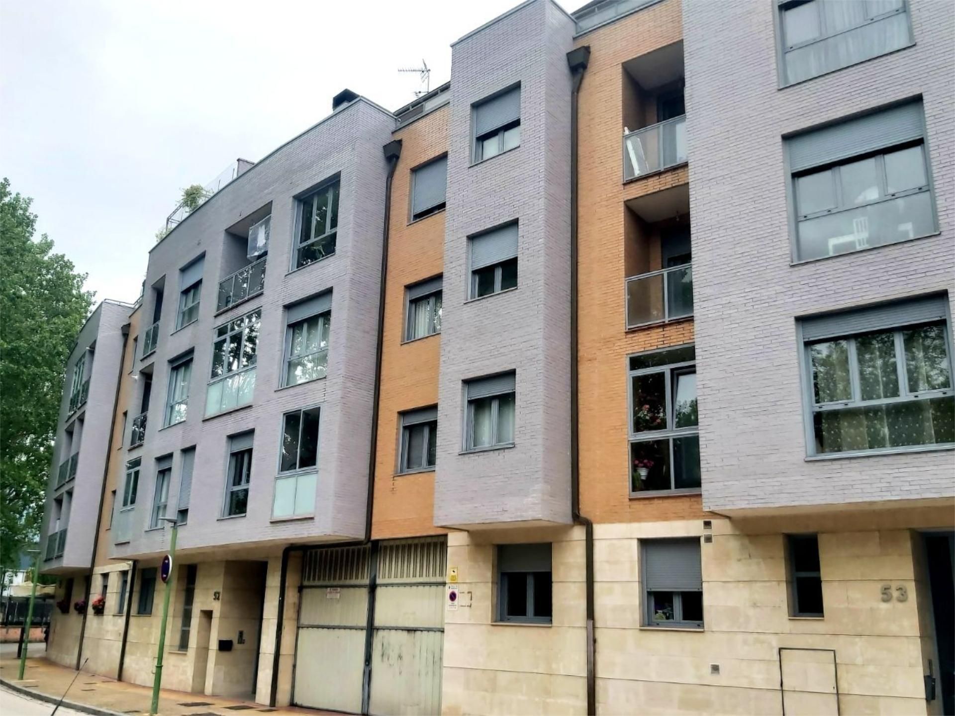 Exterior view of Flat for sale in Burgos Capital  with Terrace and Balcony