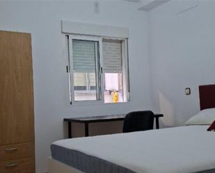 Bedroom of Flat to share in Getafe  with Parquet flooring, Terrace and Furnished