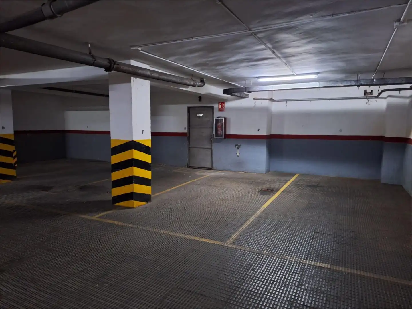 Garage for rent in Calle del Poeta Joan Maragall, 7, Cuatro Caminos - Azca Parking of Garage for rent in Madrid