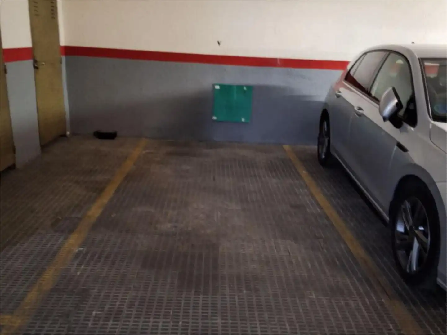 Garage for rent in Calle del Poeta Joan Maragall, 7, Cuatro Caminos - Azca Parking of Garage for rent in Madrid