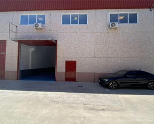Exterior view of Industrial buildings to rent in Ciempozuelos  with Air Conditioner
