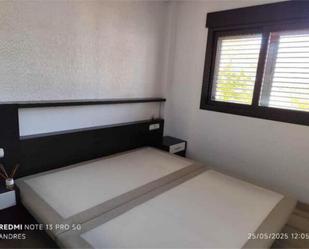Single-family semi-detached to rent in Los Arenales del Sol