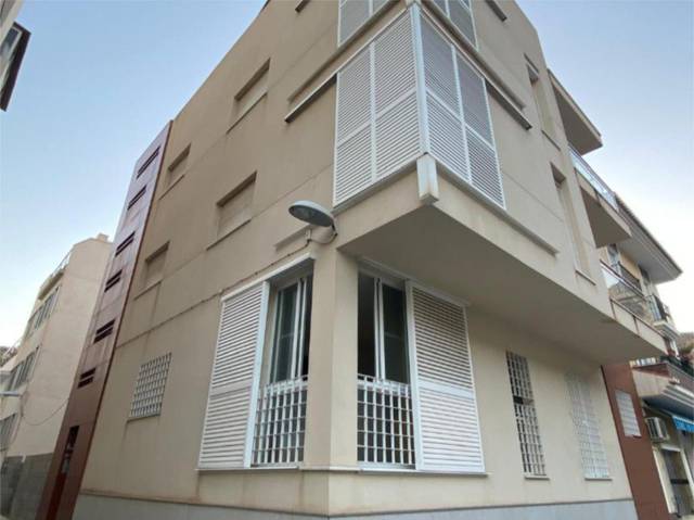 Piso en Alquiler en Calle Capitán Cortés, 41 en Calahonda - Carchuna