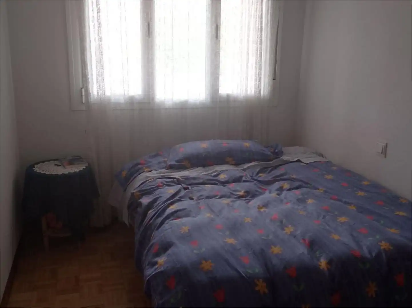 Piso en venta en Calle Pedro Berruguete, 9, Sónsoles Habitación de Piso en venta en Ávila con Calefacción, Trastero y Parking comunitario