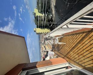 Terrassa de Pis per a compartir en  Barcelona Capital amb Parquet, Terrassa i Forn