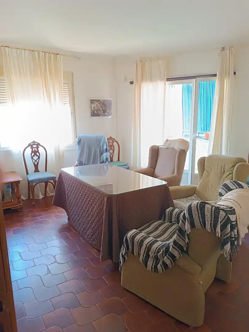 Piso en venta en Calle Navas de Tolosa, 8, Centro ciudad Comedor de Piso en venta en Linares con Aire acondicionado, Calefacción y Terraza