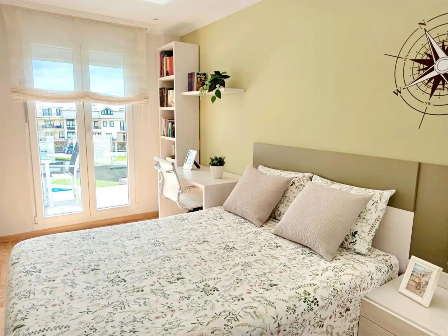Schlafzimmer von Wohnung zum Verkauf in Barreiros mit Heizung, Privatgarten und Parkett