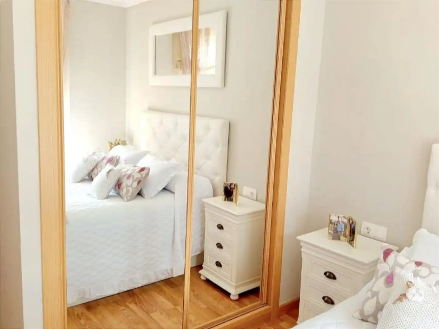Schlafzimmer von Wohnung zum Verkauf in Barreiros mit Heizung, Privatgarten und Parkett