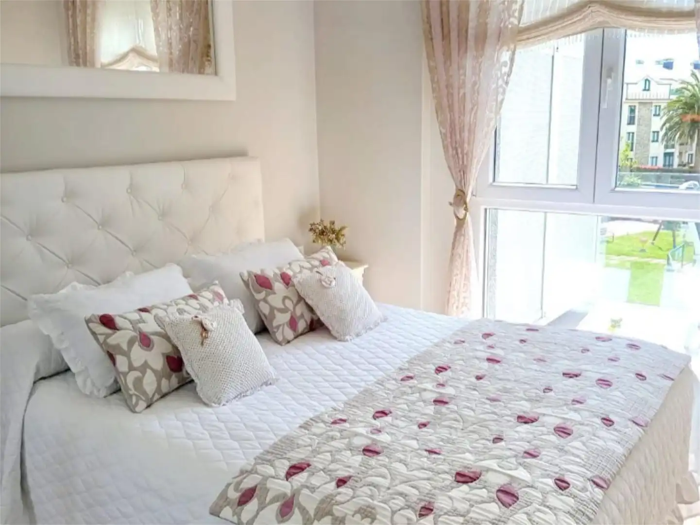 Schlafzimmer von Wohnung zum Verkauf in Barreiros mit Heizung, Privatgarten und Parkett