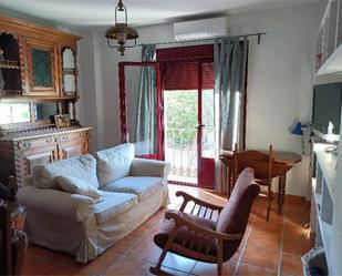 Sala d'estar de Pis en venda en Villanueva del Fresno amb Aire condicionat, Calefacció i Terrassa