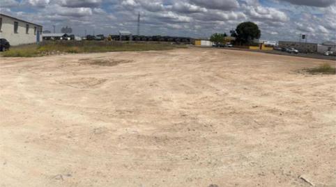 Foto 2 de Terreno industrial en venta en Carretera Enlace N IV a N 430, 28, Manzanares, Ciudad Real