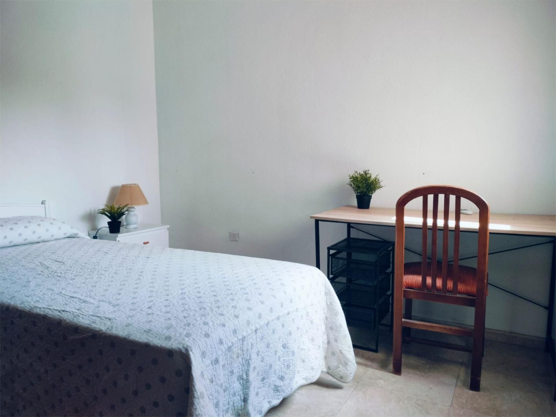 Flat to share in Avenida Ministerio de la Vivienda, 13, Fuensanta- Arcángel