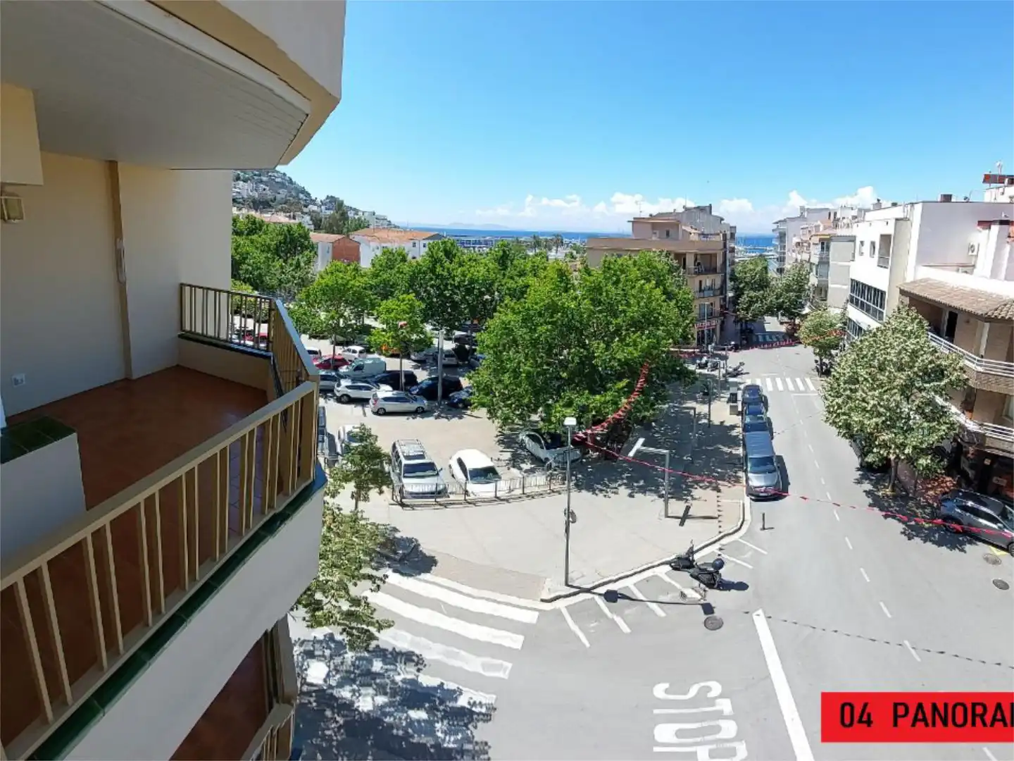 Wohnung zum Verkauf in Carrer del Cap Norfeu, 39, Centre Außenansicht von Wohnung zum Verkauf in Roses mit Terrasse und Balkon