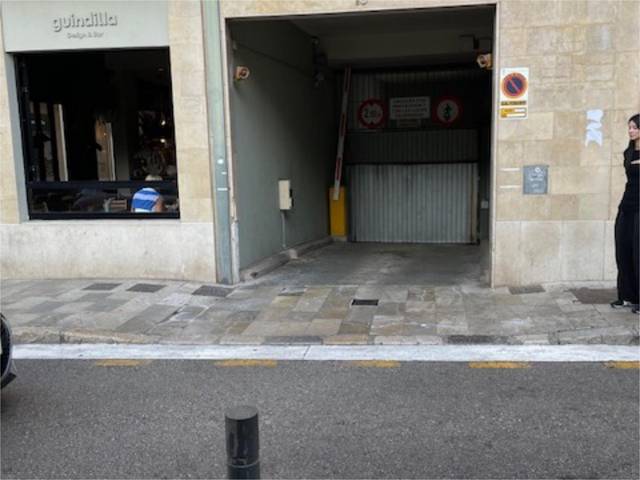 Garaje en Alquiler en Carrer de la Ferreria, 16 en El Sindicat