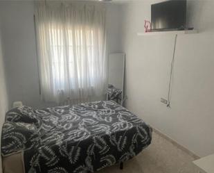 Bedroom of Flat to share in Cerdanyola del Vallès  with Air Conditioner, Washing machine and Balcony