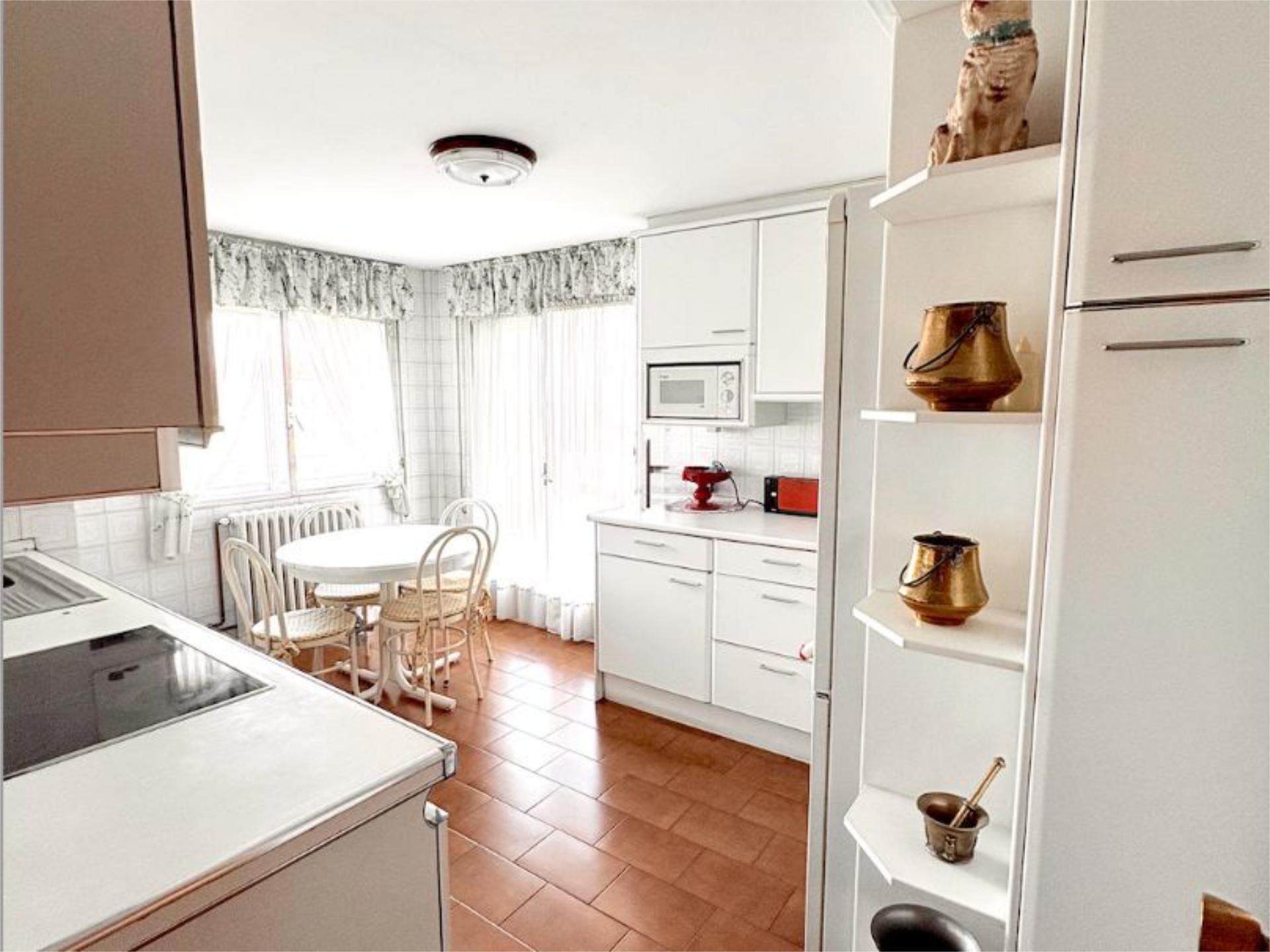 Kitchen of Flat for sale in Tudela  with Air Conditioner and Balcony