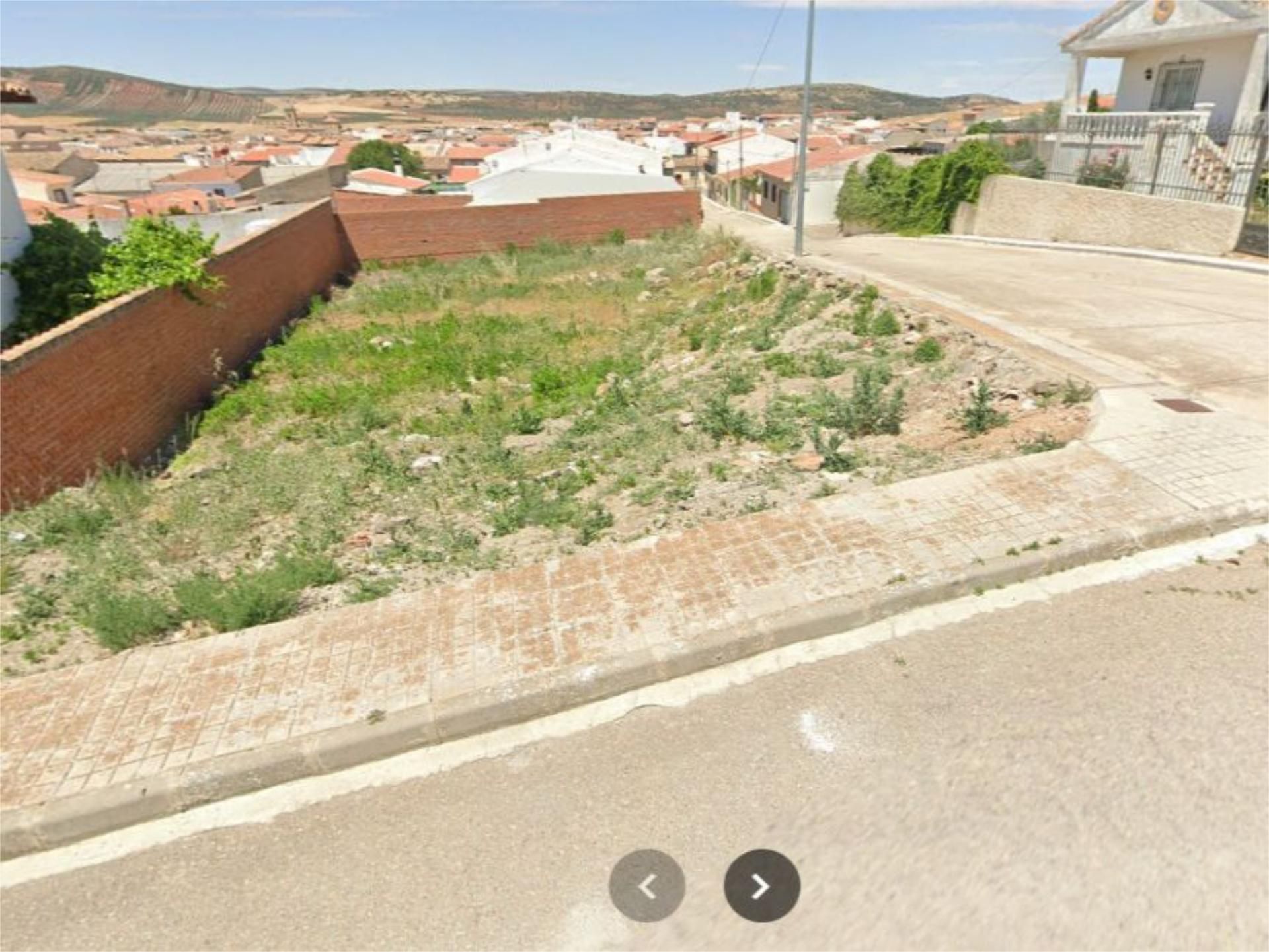 Constructible Land for sale in Urda