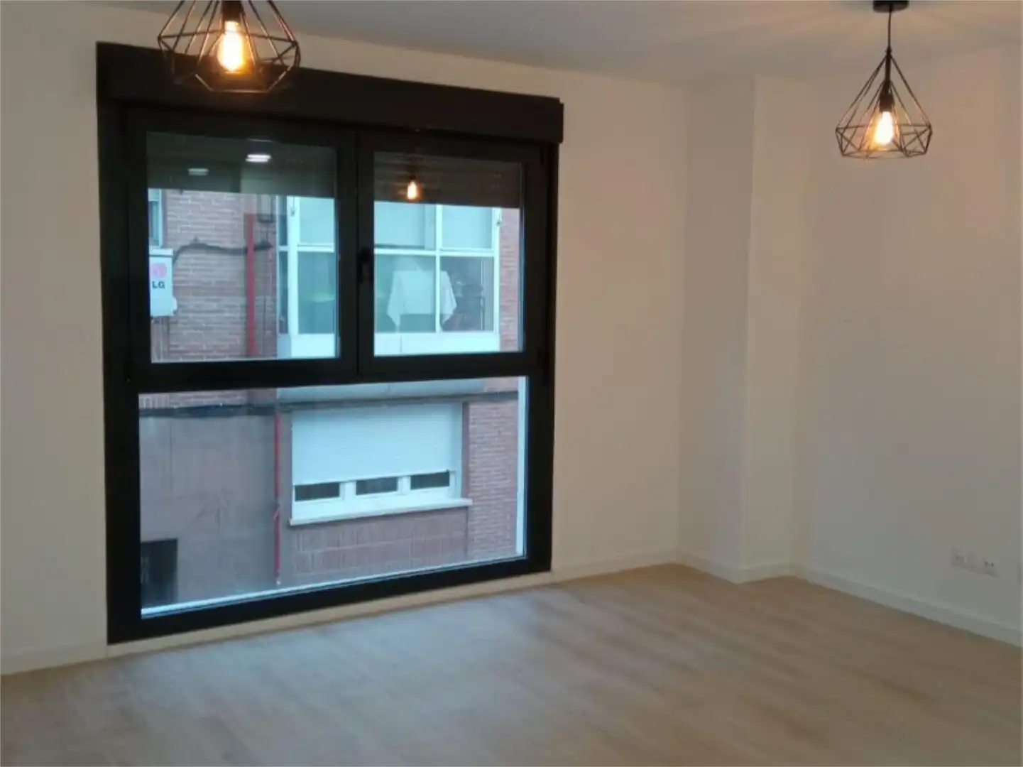 Flat for rent in Calle de Juan de la Hoz, 7, Guindalera