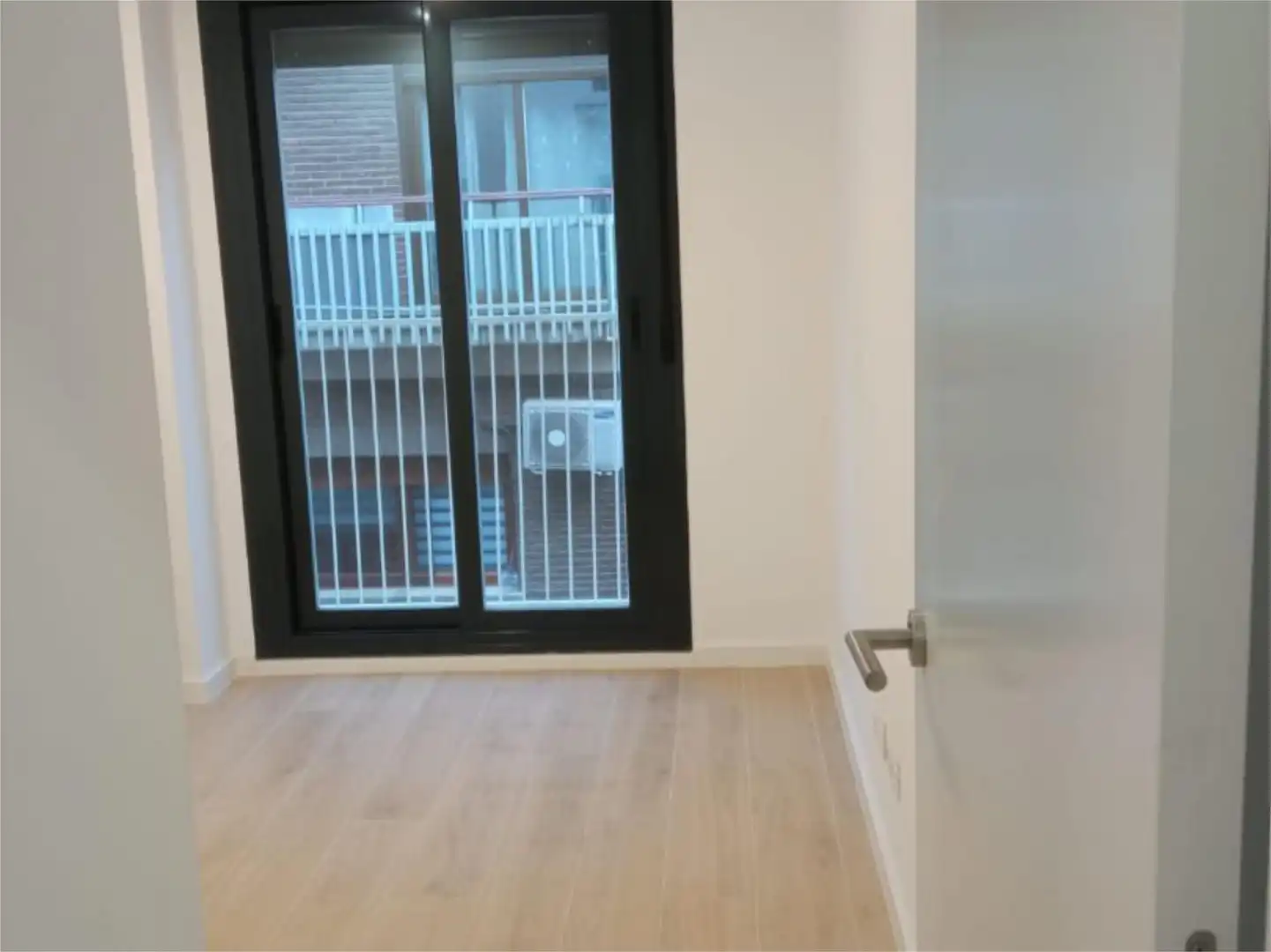 Flat for rent in Calle de Juan de la Hoz, 7, Guindalera