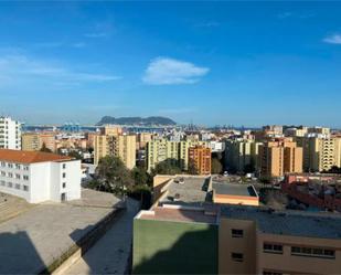 Exterior view of Flat to rent in Algeciras  with Furnished