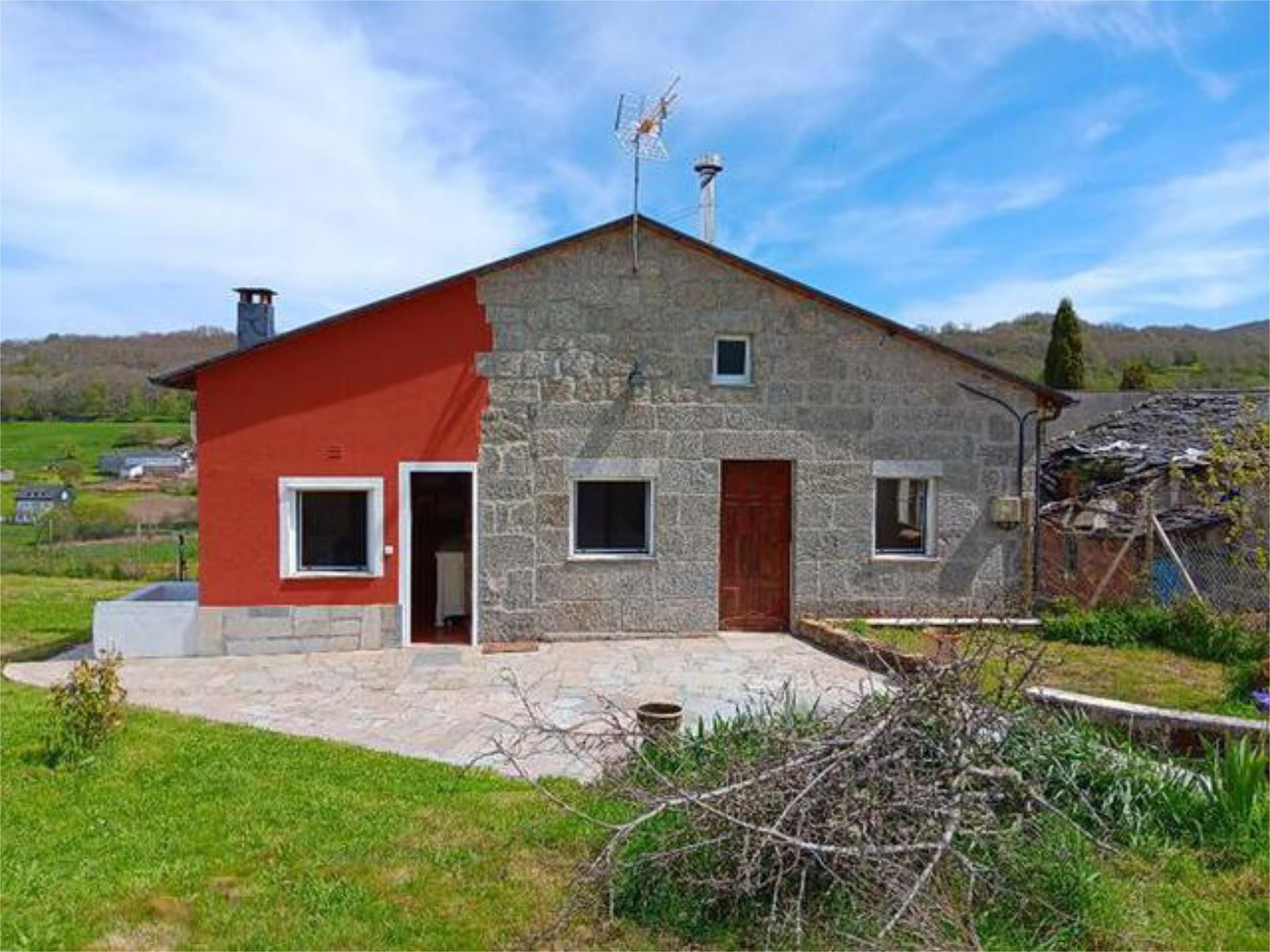 Exterior view of House or chalet for sale in A Veiga   with Heating, Private garden and Terrace