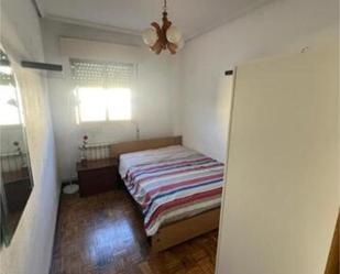 Dormitori de Estudi per a compartir en  Madrid Capital amb Terrassa i Moblat