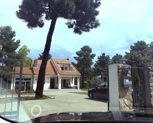 Exterior view of House or chalet for sale in Marugán  with Air Conditioner, Terrace and Balcony