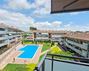 Piscina de Dúplex de lloguer en Sant Cugat del Vallès amb Aire condicionat, Terrassa i Piscina