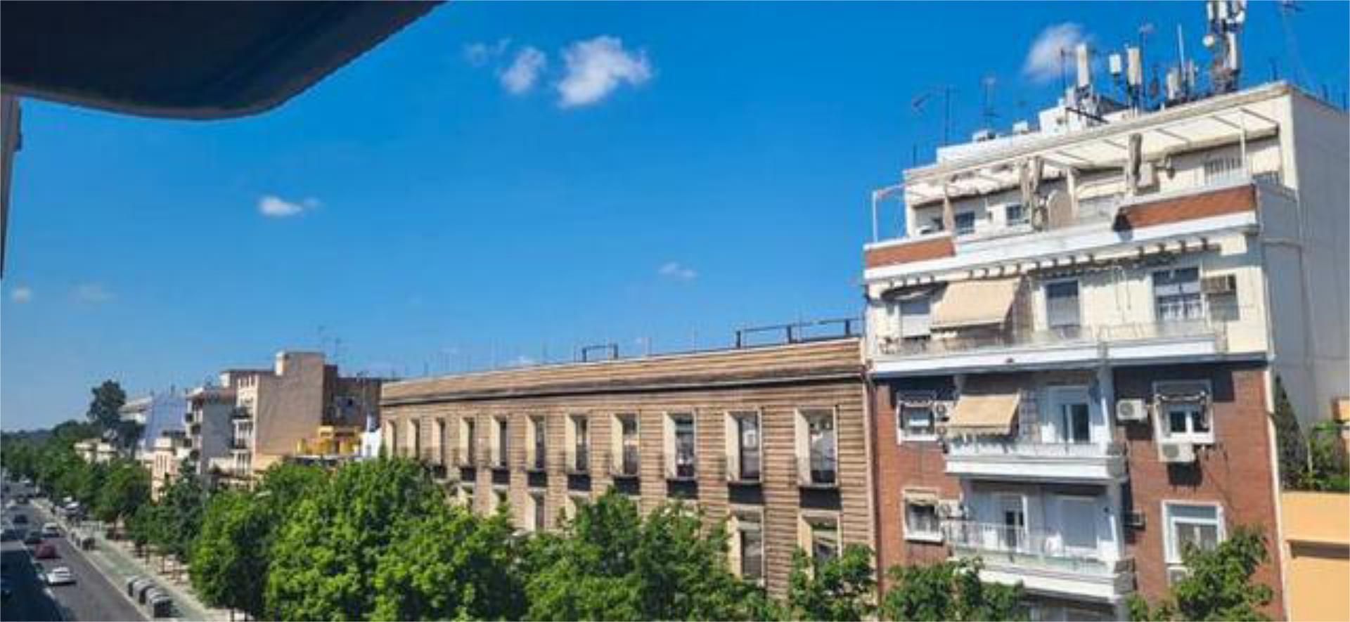Exterior view of Flat for sale in  Sevilla Capital  with Heating, Terrace and Storage room