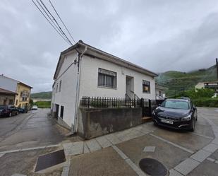 Vista exterior de Casa o xalet en venda en Jerte amb Calefacció i Traster