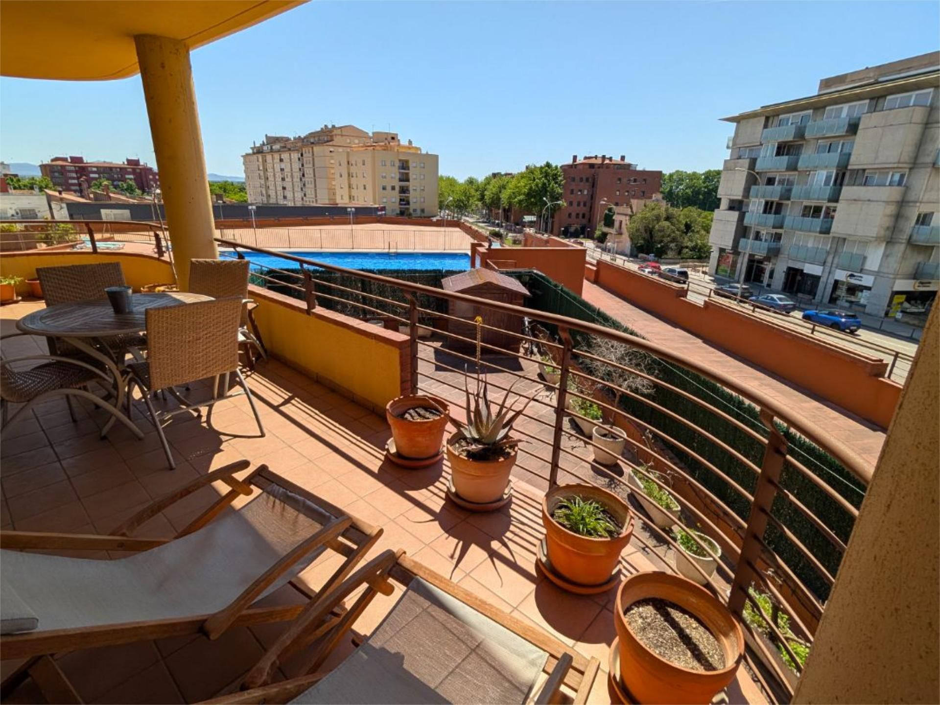 Terrace of Flat for sale in Figueres  with Air Conditioner, Terrace and Swimming Pool