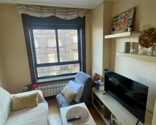 Living room of Flat to rent in Vigo   with Heating, Parquet flooring and Storage room