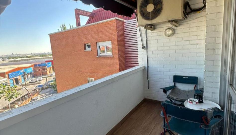 Foto 1 de Piso en venta en Calle Delfín, 4, El Bercial, Madrid
