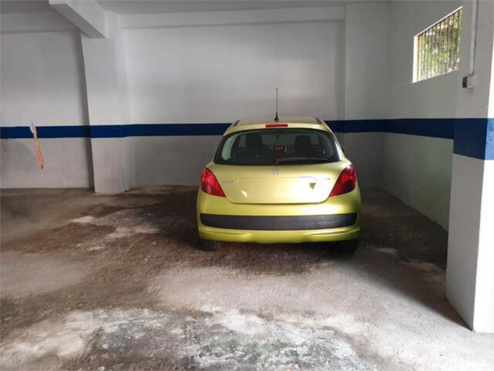 Parking of Garage to rent in  Córdoba Capital