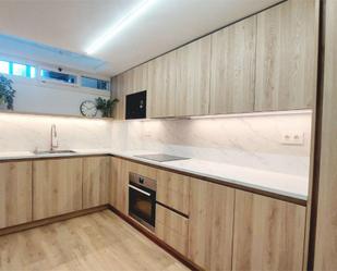 Cuina de Casa o xalet en venda en Hoyo de Manzanares amb Calefacció, Jardí privat i Parquet