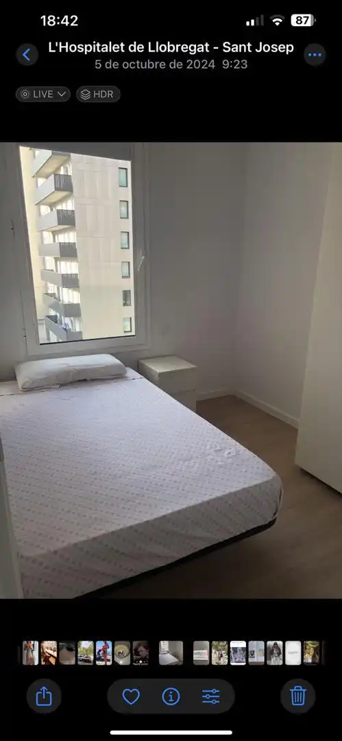 Bedroom of Flat for share in L'Hospitalet de Llobregat  with Air Conditioner, Heating and Parquet flooring