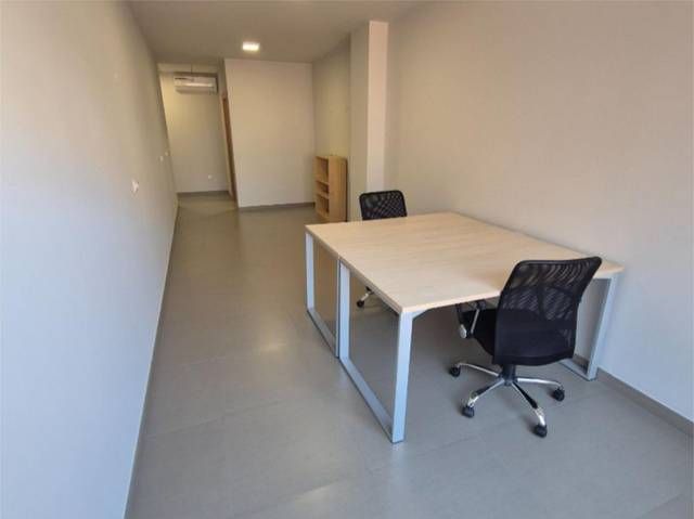 Oficina en Alquiler en Calle Alcalde Ramón Orts Galán, 6 en Parque Lo Torrent