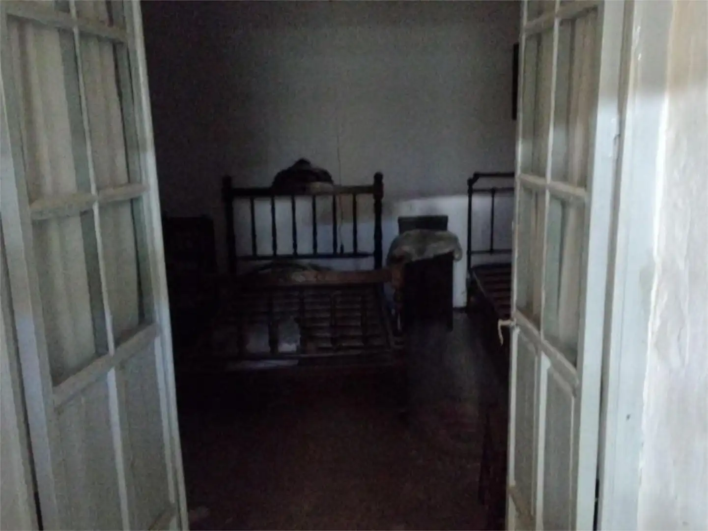 Casa adosada en venda a Calle de Manuel Cabrera, 10, Cazalla de la Sierra Dormitori de Casa adosada en venda en Cazalla de la Sierra amb Jardí privat