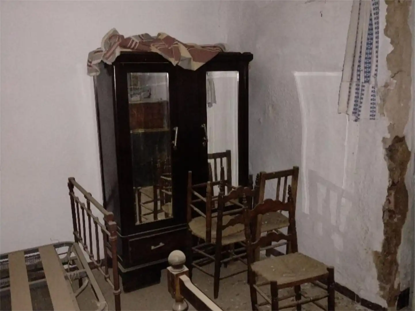 Casa adosada en venda a Calle de Manuel Cabrera, 10, Cazalla de la Sierra Casa adosada en venda en Cazalla de la Sierra amb Jardí privat