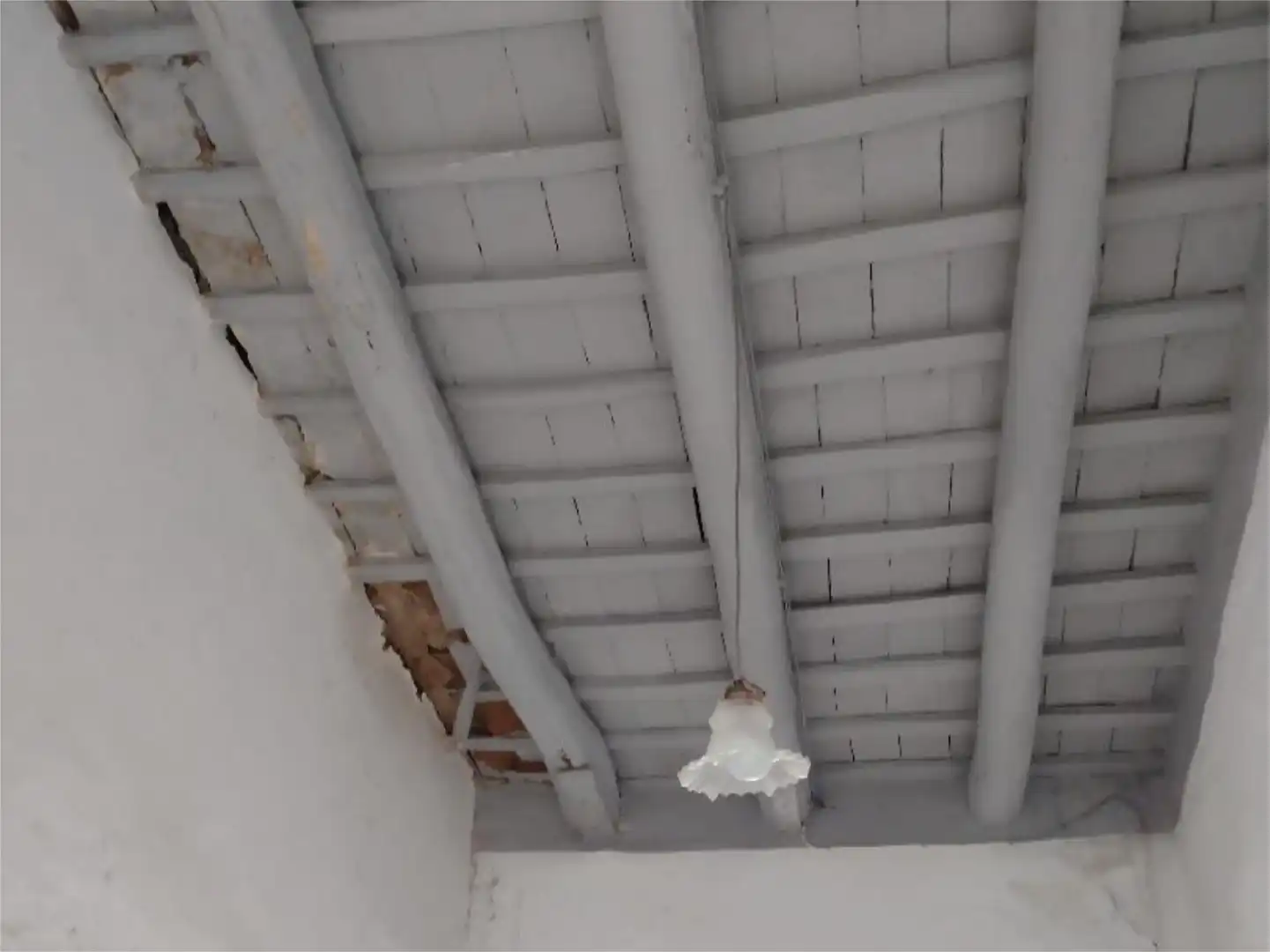 Casa adosada en venda a Calle de Manuel Cabrera, 10, Cazalla de la Sierra Casa adosada en venda en Cazalla de la Sierra amb Jardí privat