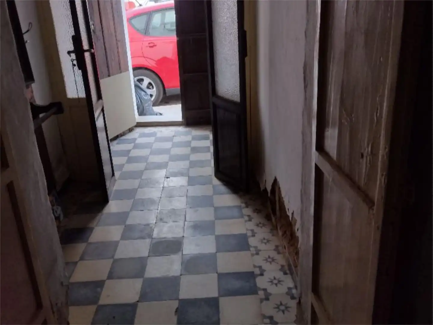 Casa adosada en venda a Calle de Manuel Cabrera, 10, Cazalla de la Sierra Casa adosada en venda en Cazalla de la Sierra amb Jardí privat