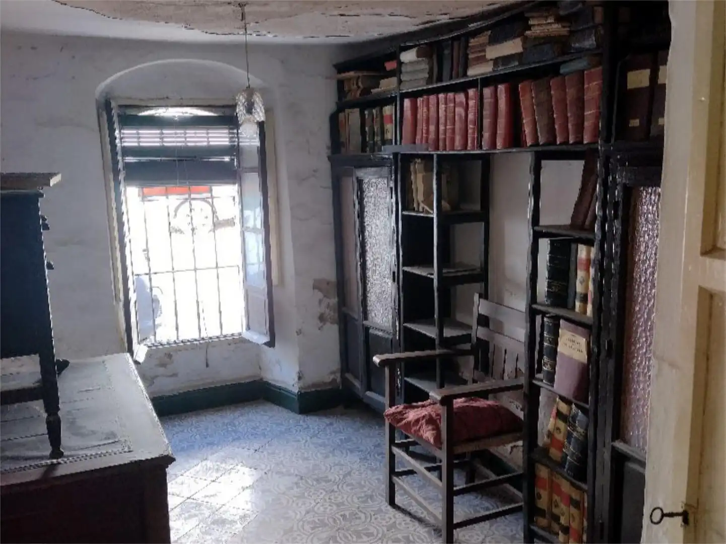 Casa adosada en venda a Calle de Manuel Cabrera, 10, Cazalla de la Sierra Casa adosada en venda en Cazalla de la Sierra amb Jardí privat