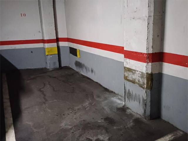 Garaje en Alquiler en Carrer de Vinyals, 25 en El Guinardó