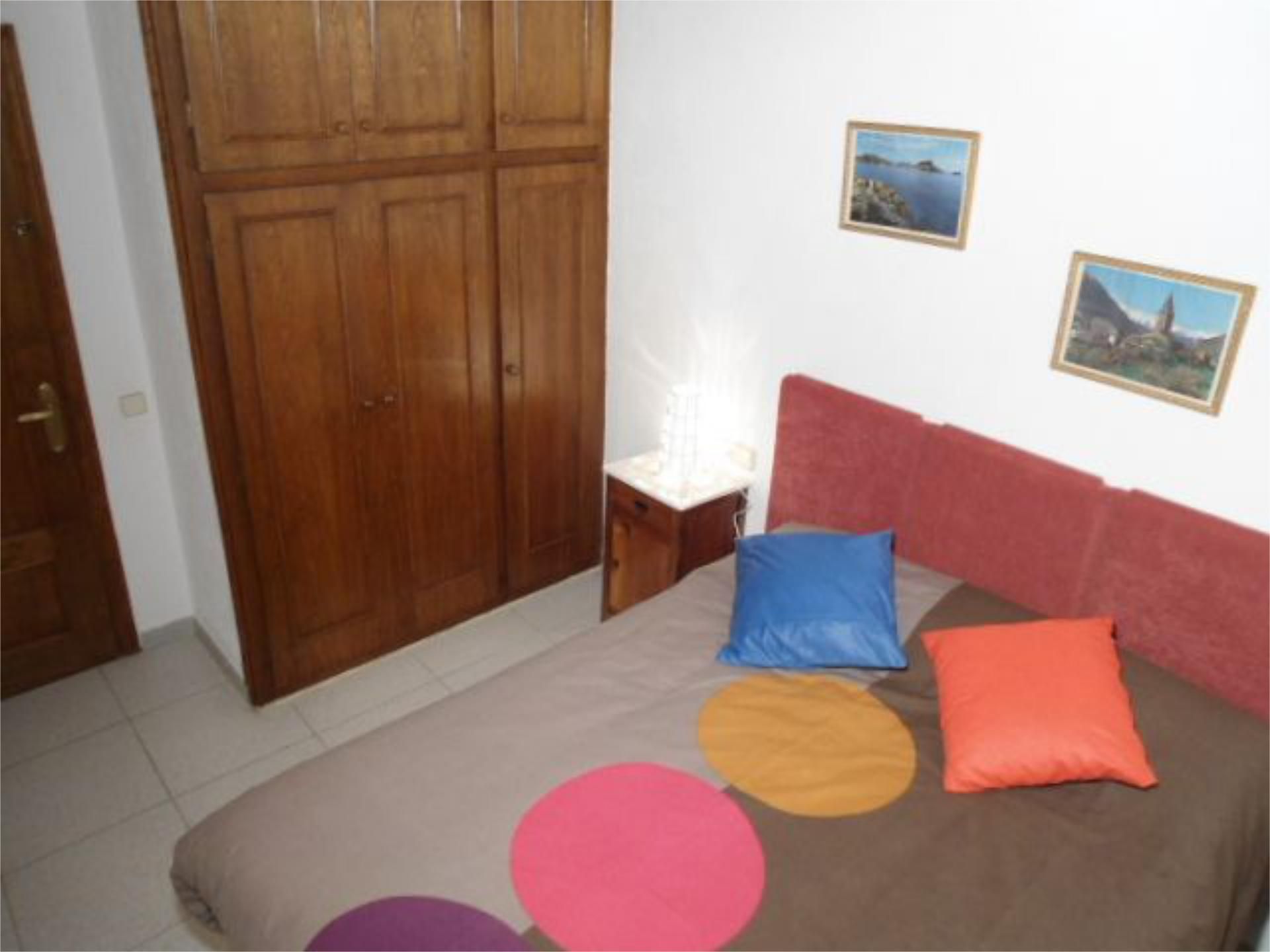 Schlafzimmer von Wohnung miete in Bolvir mit Heizung, Terrasse und Abstellraum