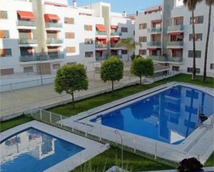 Piscina de Pis en venda en Lucena amb Calefacció, Jardí privat i Terrassa