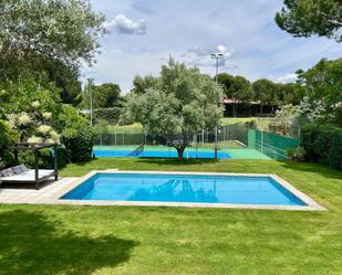 Swimming pool of House or chalet to rent in Boadilla del Monte  with Air Conditioner, Heating and Private garden