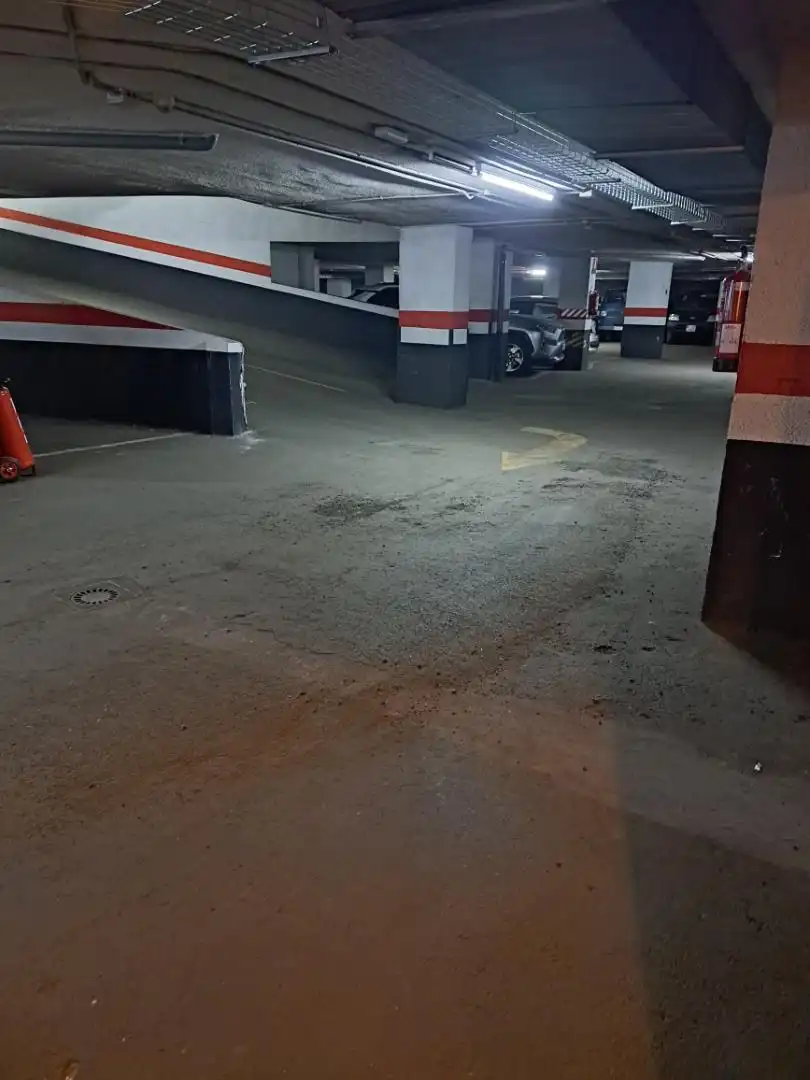 Garaje de alquiler en Calle del Majuelo, 2, Acacias Parking de Garaje de alquiler en Madrid