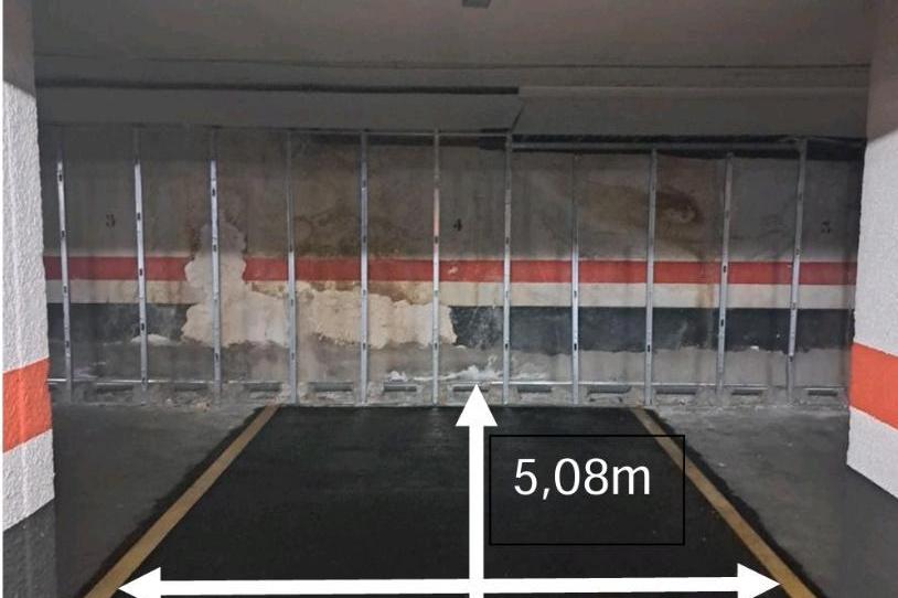 Photo 1 of Garage to rent in Calle del Majuelo, 2, Acacias, Madrid