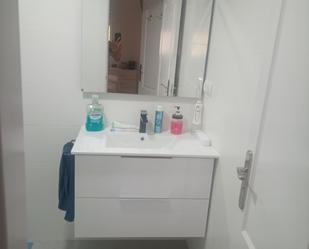 Bathroom of Flat for sale in Casares  with Air Conditioner and Terrace
